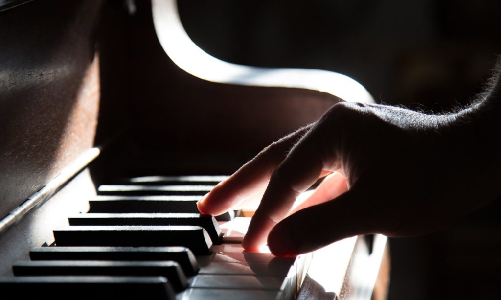 Online Piano Lessons for Beginners