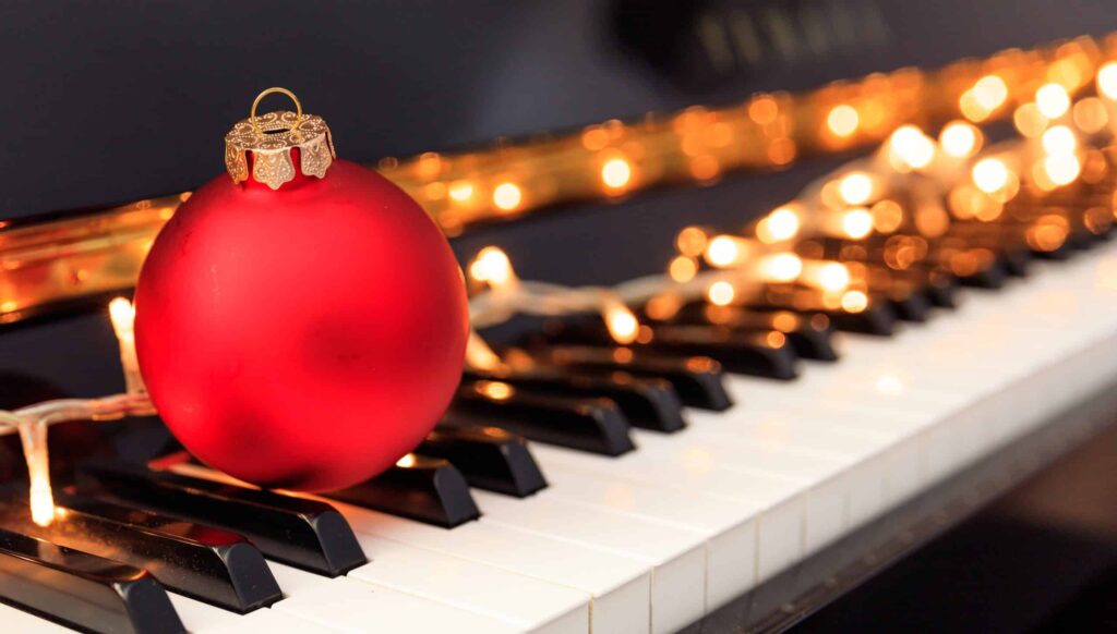 Teaching Carols and Christmas Music to My Piano Pupils
